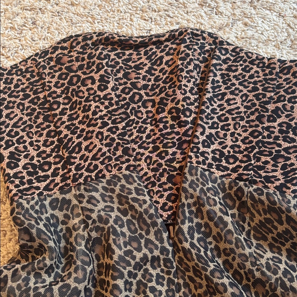 Newport News Leopard Print Dress - Picture 4 of 4